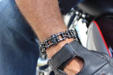 Two Tone Black Silver 3/4" Wide withUnisex Stainless Steel Motorcycle Chain Bracelet