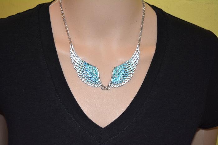 Blue Painted Winged Necklace Blue Imitation Crystal