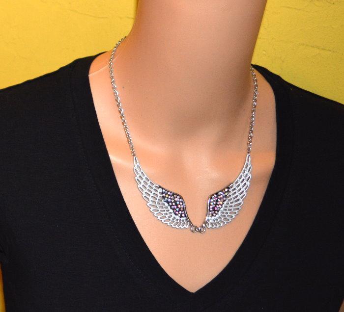 White Painted Winged Necklace Rainbow Imitation Crystals