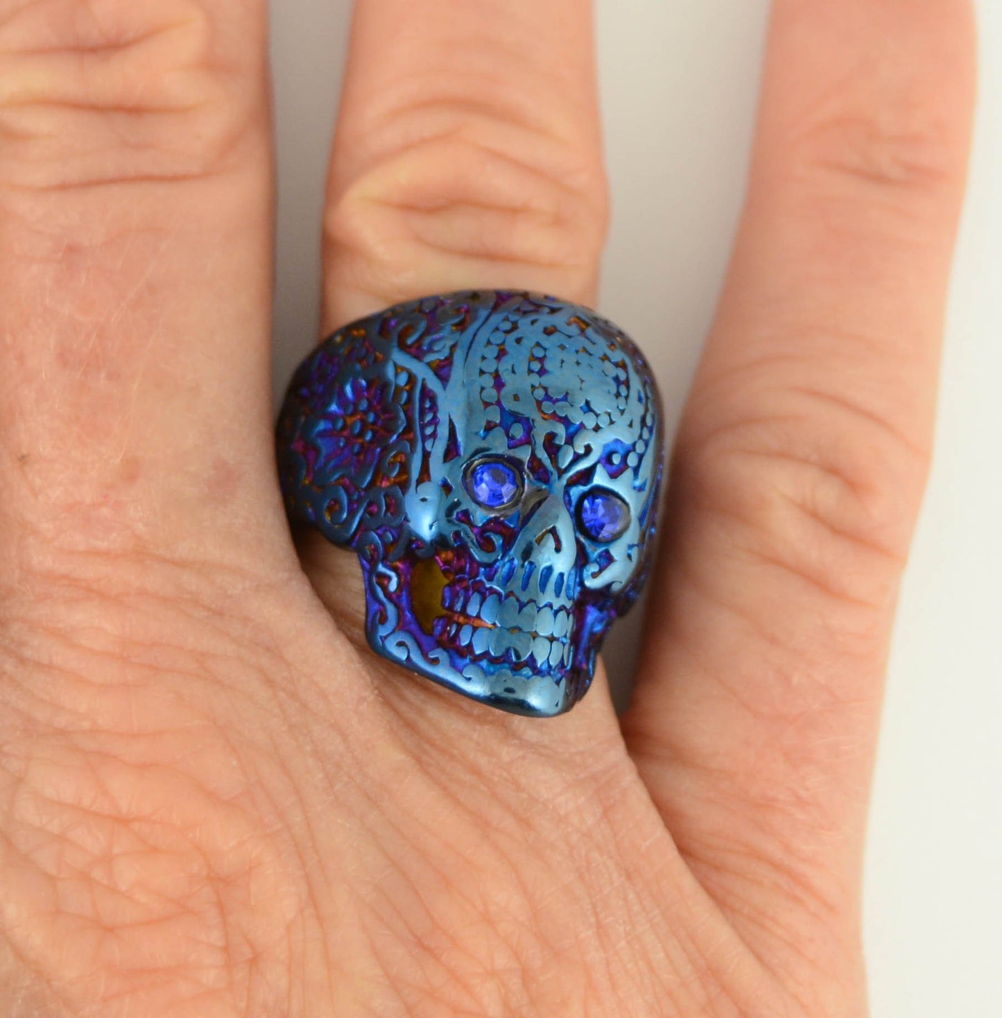 Women's Blue Imitation Eyes Ring Blue Edition Stainless Steel Motorcycle Jewelry