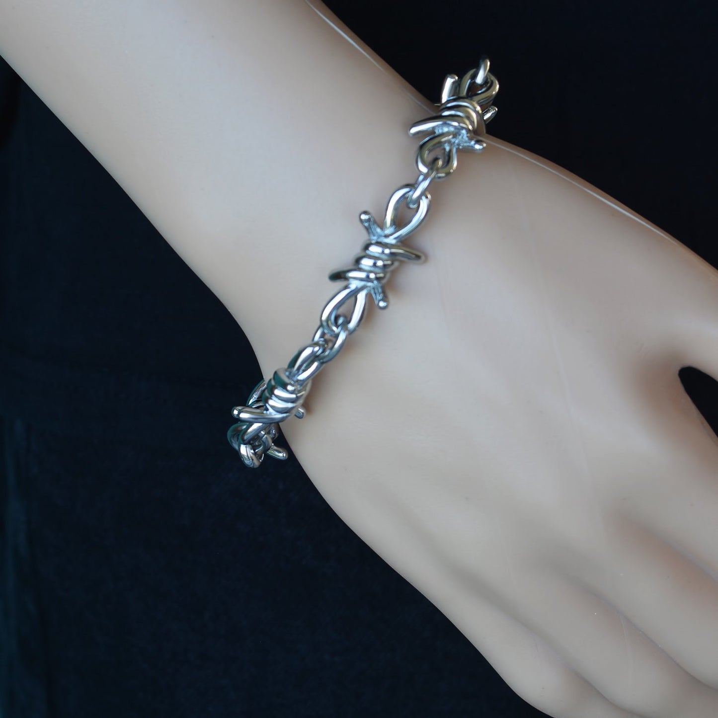 Bracelet Men's Large Stainless Steel Barbed Wire Link Design