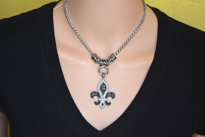 Fleur De LisWomen's Charm Pendant &amp; Matching Earrings Stainless Steel Motorcycle Jewelry