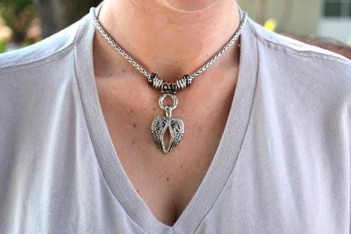 Women's Angel Wing Bling Pendant with 4mm 19" Foxtail Necklace Stainless Steel Motorcycle Jewelry