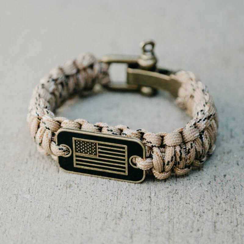 US Army Paracord Survival Bracelet