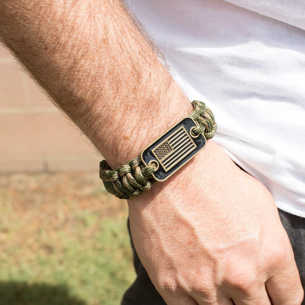 US Army Paracord Survival Bracelet