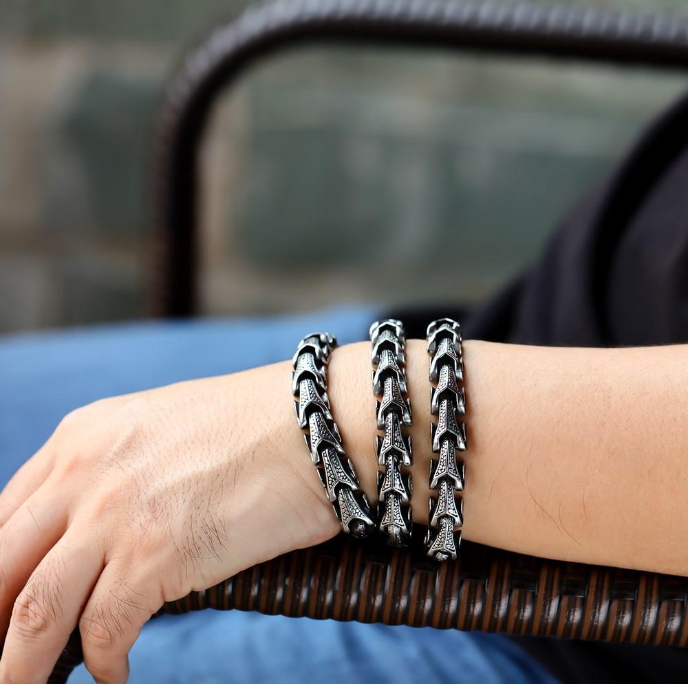 Wide Knight's Dragon Bracelet