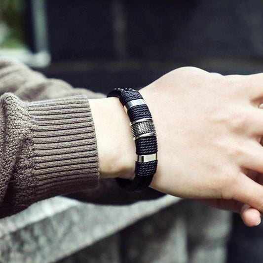 Breath of Centuries Leather Bracelet