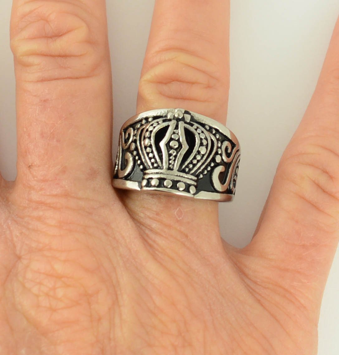 Women's Royal Crown Ring Stainless Steel Motorcycle Jewelry